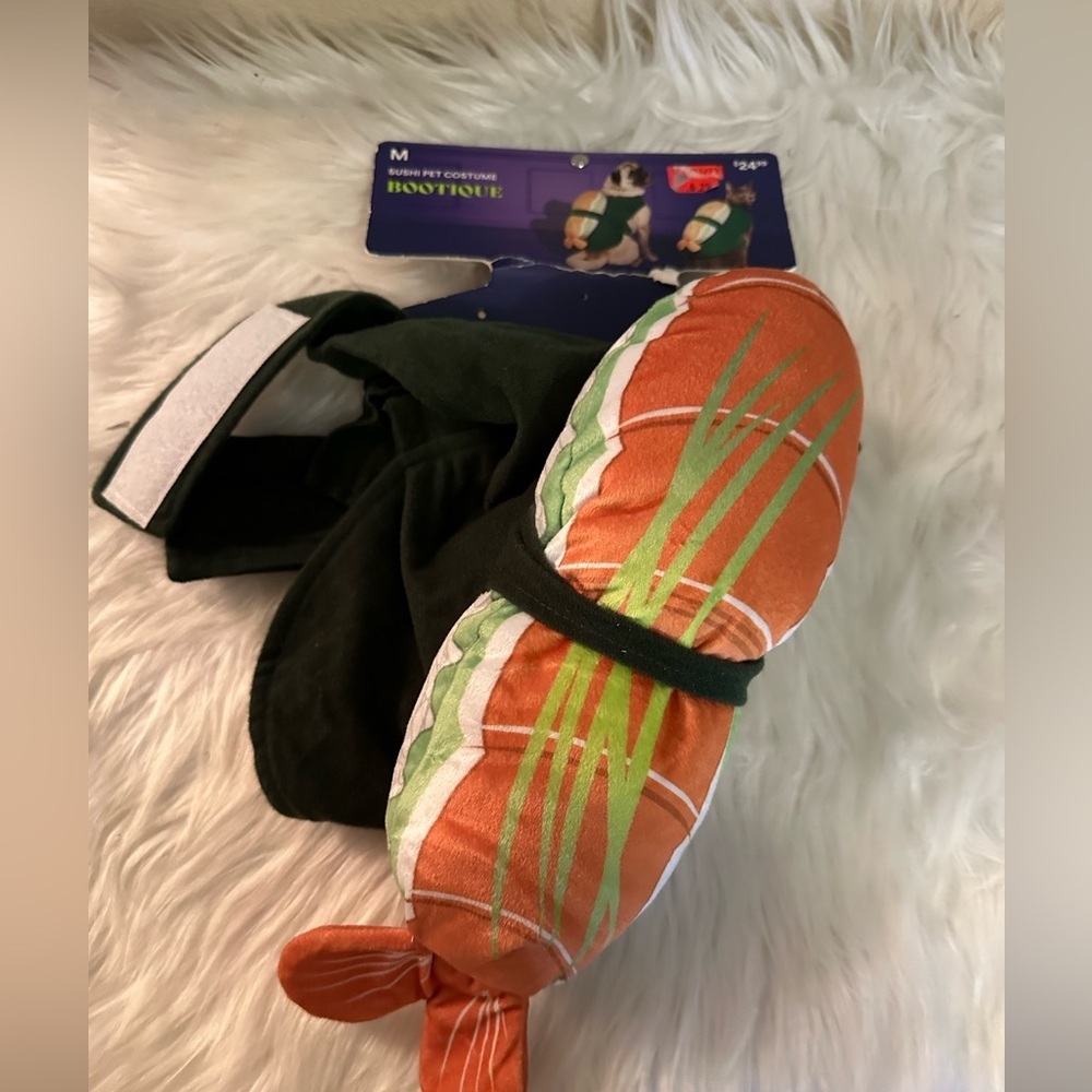 💙3/$20 Bootique Sushi Pet Costume with Purple and Green